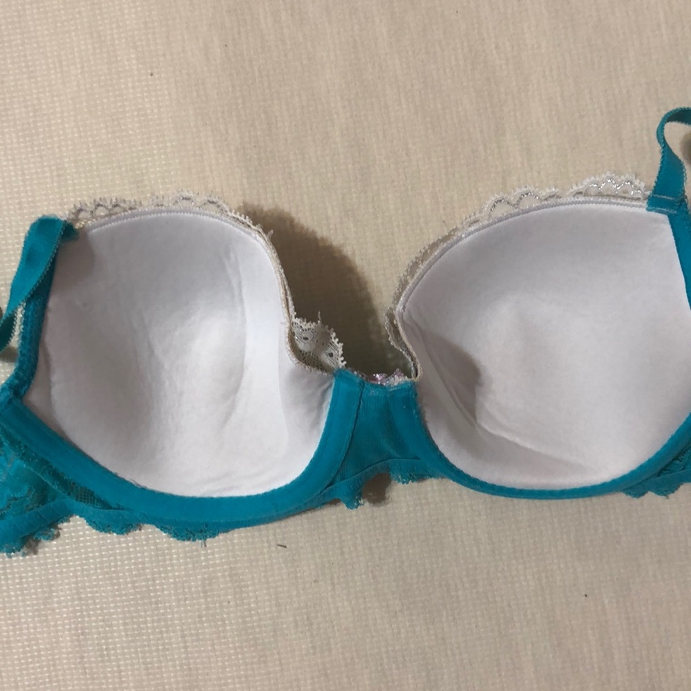 Bra - Picture 5 of 8